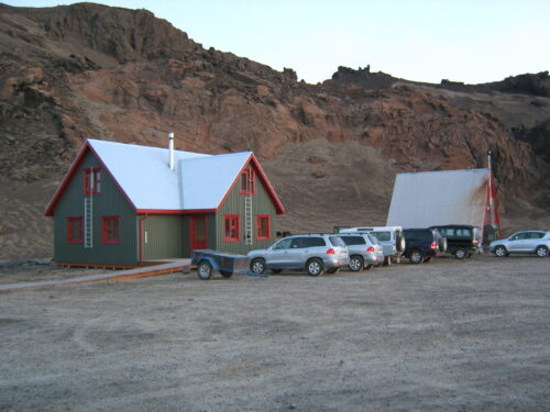 dreki mountain huts