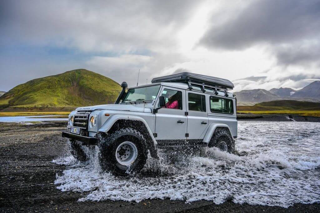 ice rovers land rover