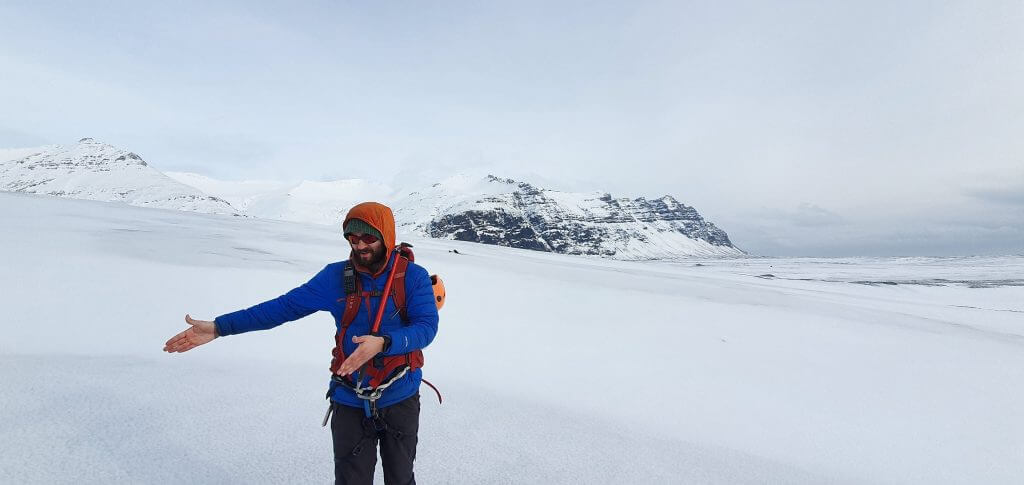 glacier local guide iceland