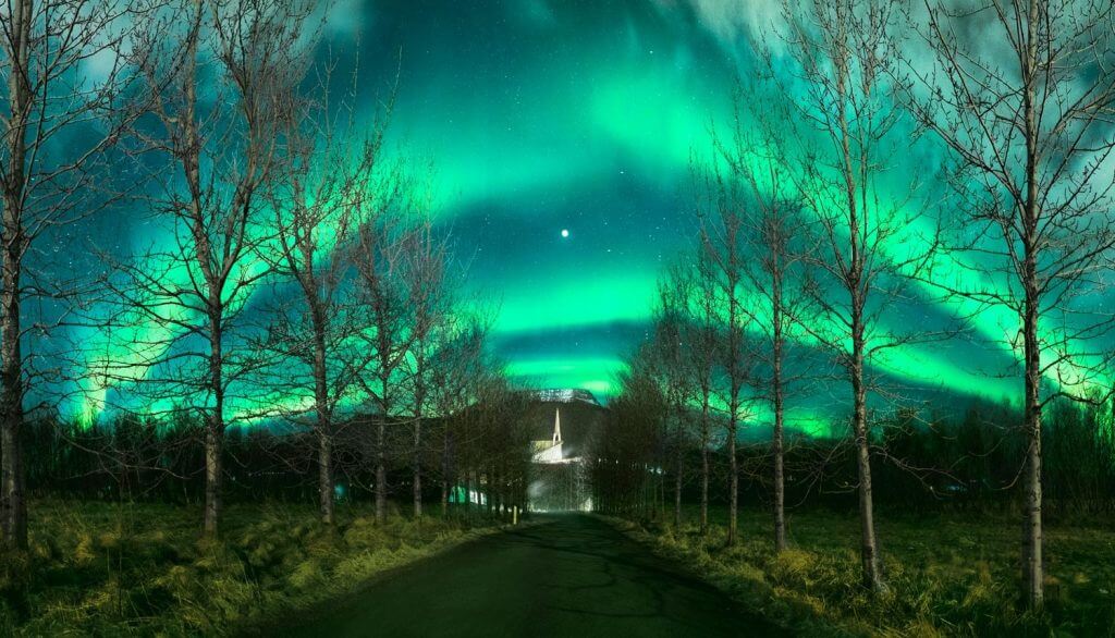 iceland best place northern lights