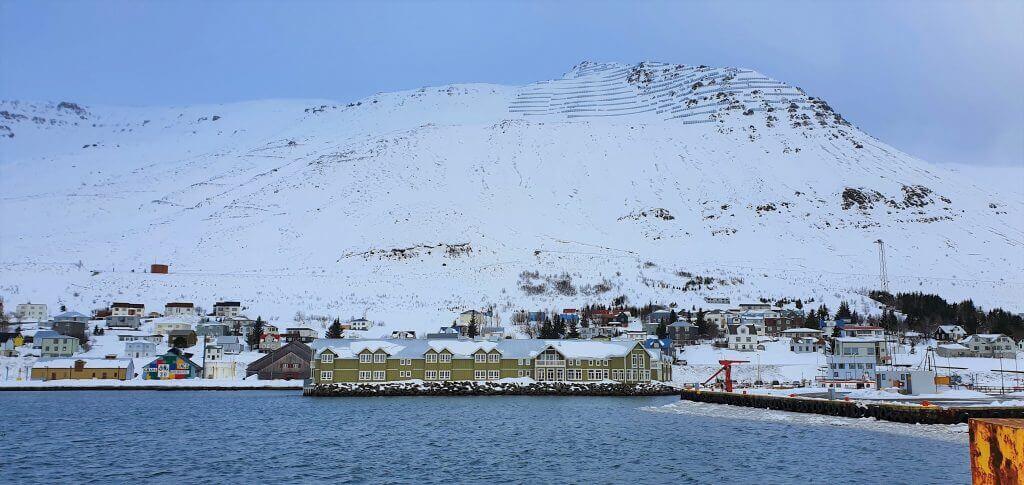 siglufjordur in winter