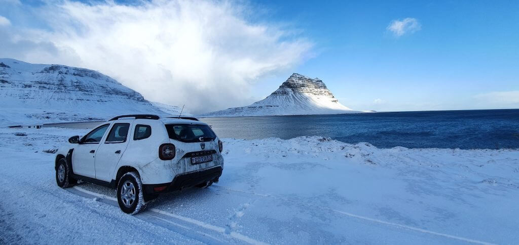 winter car rental iceland