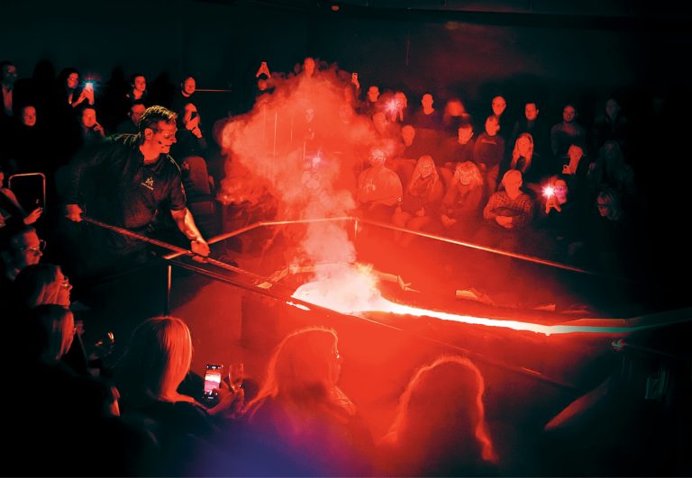lava show in vik