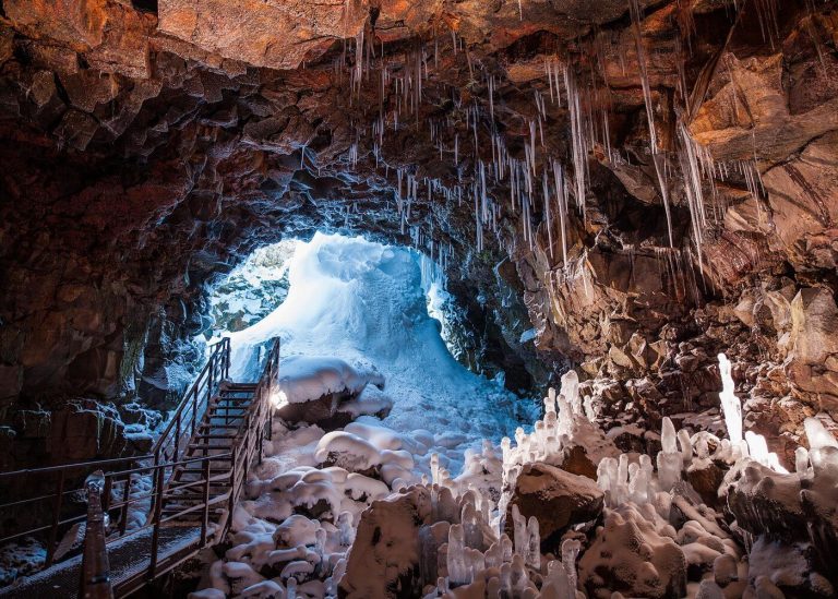 lava tunnel iceland